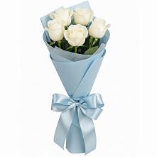Букет 5 Белых роз Проуд в Чамлыкской