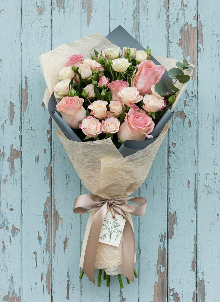 Букет цветов из: Розы в Чамлыкской