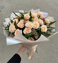 Букет Кремовые розы Латте в Чамлыкской