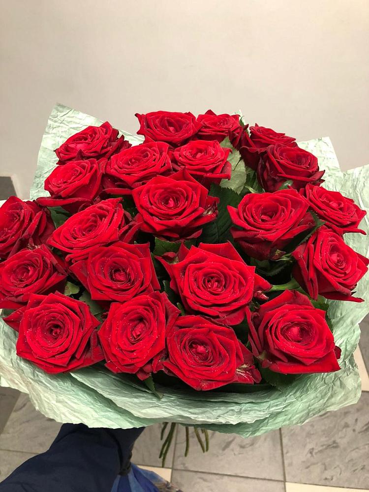 Розы Классика в Чамлыкской Букет Классика в Чамлыкской