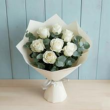 Букет Белые розы в Эвкалипте в Чамлыкской